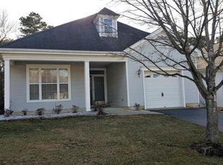 22 Summerwinds Dr, Lakewood, NJ 08701