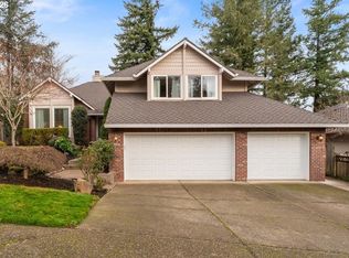 1906 Sunray Ct, West Linn, OR 97068