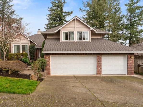 1906 Sunray Ct, West Linn, OR 97068