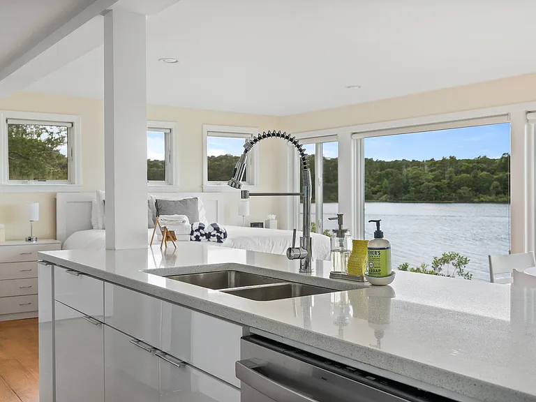 29 Great Hill Rd — Photo 32