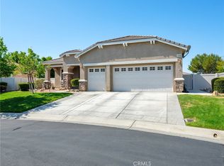 10588 Archerwill Rd, Apple Valley, CA 92308