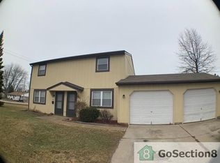 621 Root Rd, Lorain, OH 44052