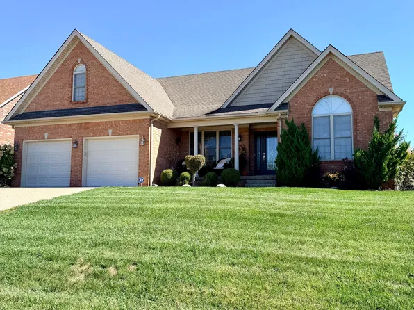 201 Willowshore Dr, Scottsburg, IN 47170