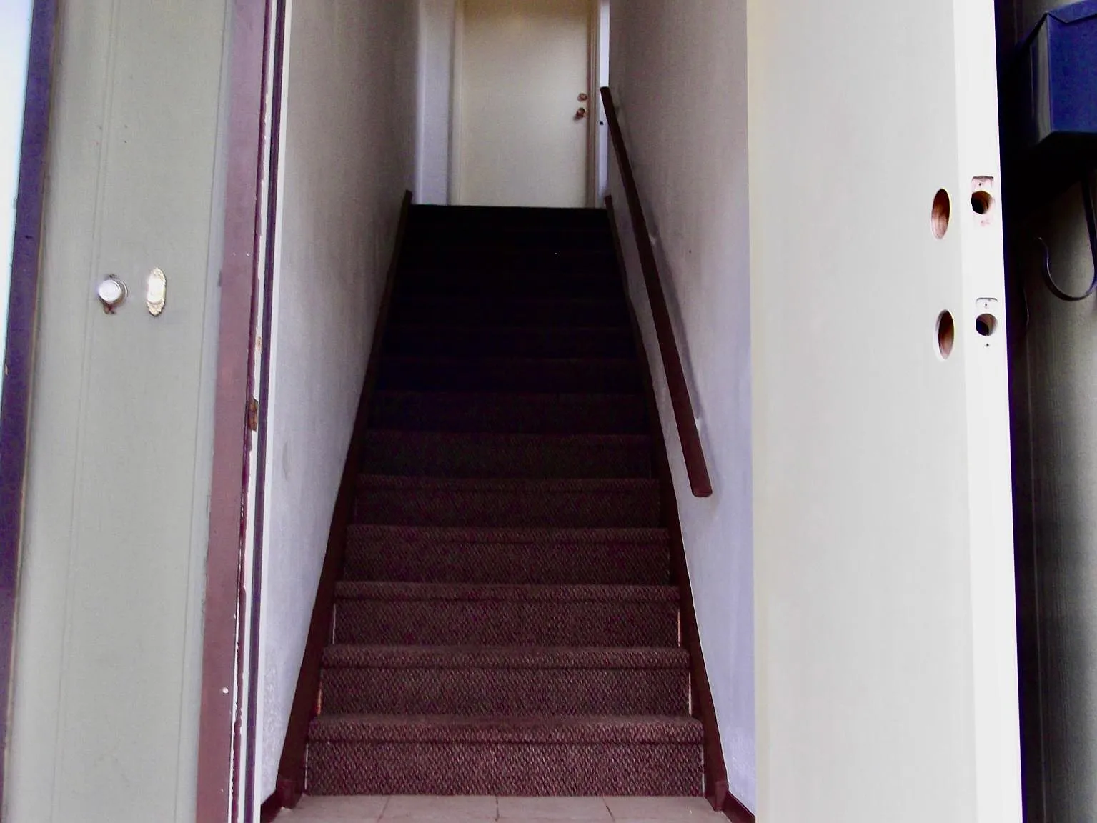 1 bed, 950 sqft, $2,100 — Photo 2