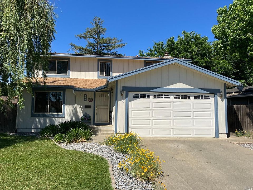 1st image of 365 Berkshire Dr