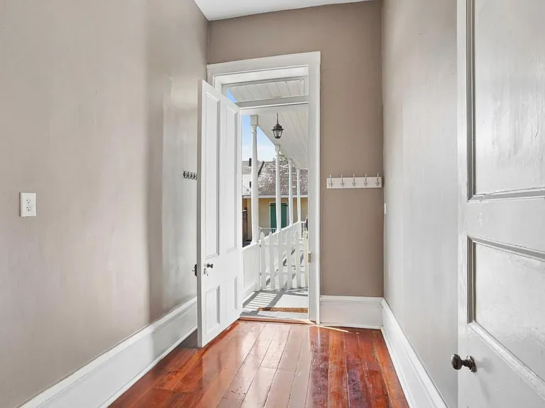 1014 Dumaine St #B — Photo 6