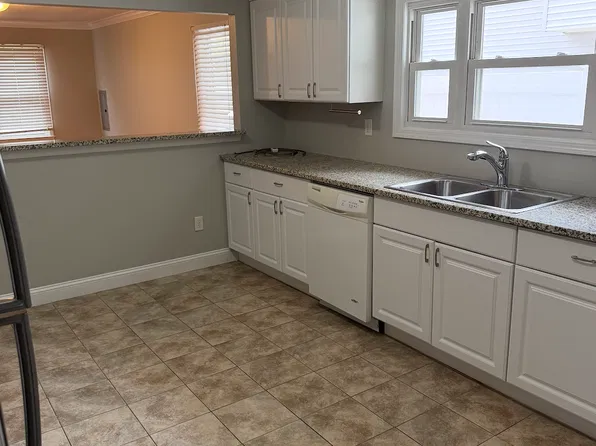 (undisclosed Address), Ronkonkoma, NY 11779