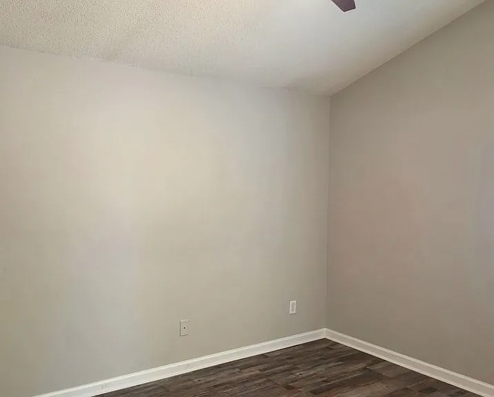 703 S Fairfield Dr — Photo 21