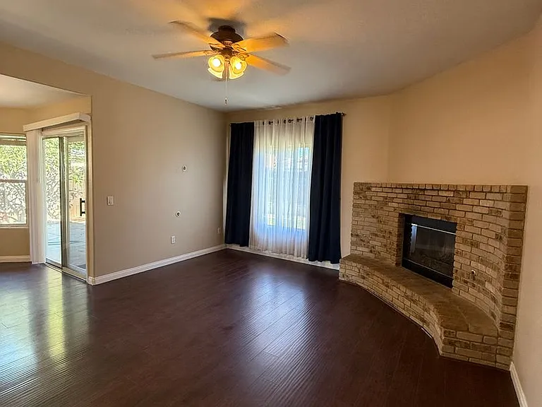 5704 Pine Canyon Dr — Photo 7