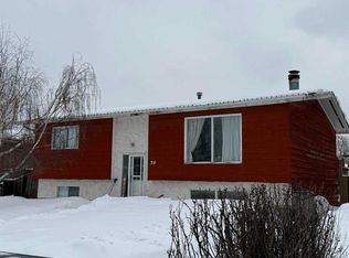 34 N Wedow Dr, Whitecourt, AB T7S1B6