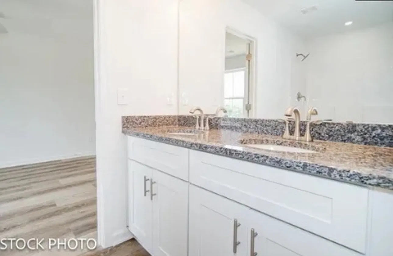 1616 Rice St — Photo 4