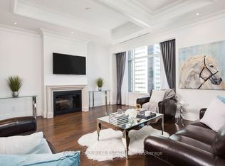 311 Bay St #4601, Toronto, ON M5H 4G5