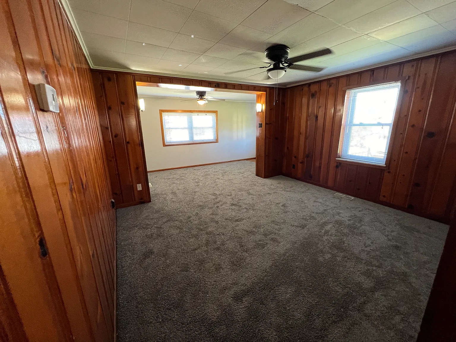 2 bed, 2000 sqft, $1,500 — Photo 2