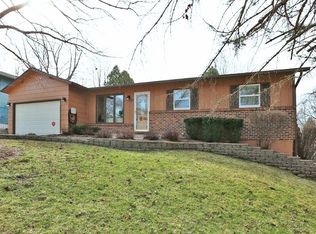 15 Washtenaw Ln, Algonquin, IL 60102