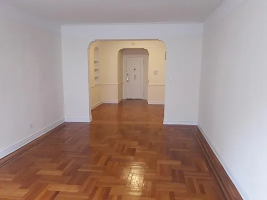 Rented by Chartwell Forest Hills Realty | media 1