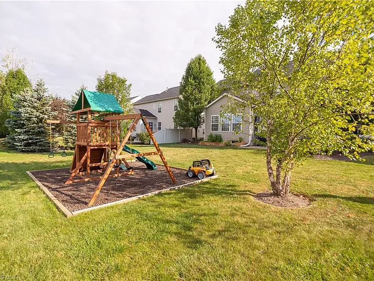 37591 Stoney Lake Dr — Photo 25