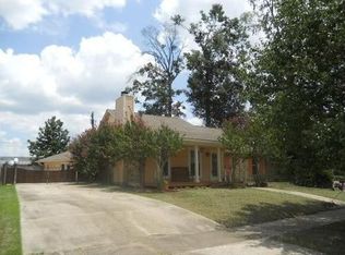 2157 Elkwood Dr, Baton Rouge, LA 70816