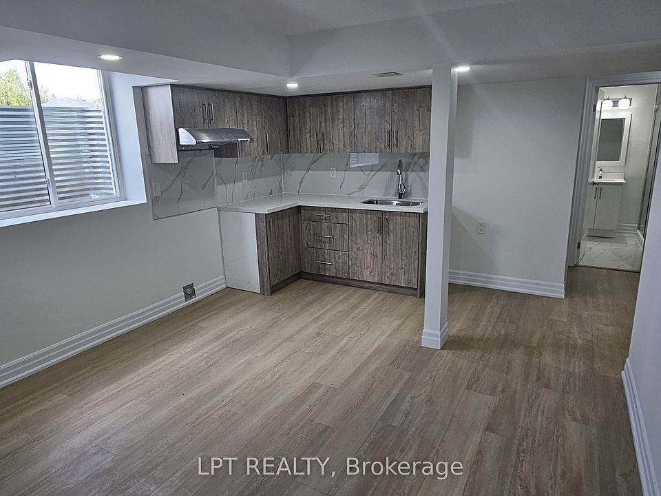 1st image of 71 Tweedhill Ave