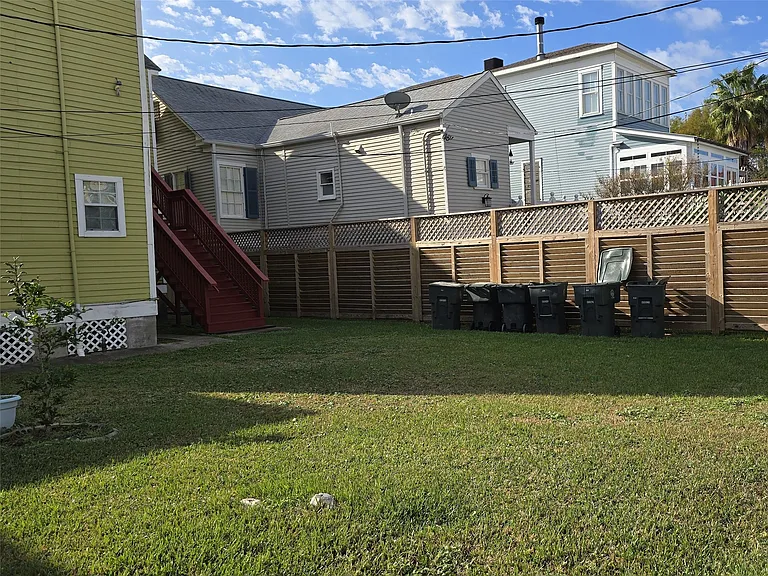 1614 Market St #4 — Photo 7