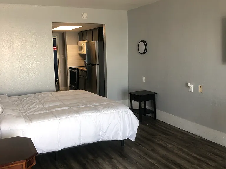 2610 N Ocean Blvd — Photo 2