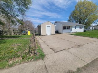 2221 Geist Rd, Erie, PA 16502