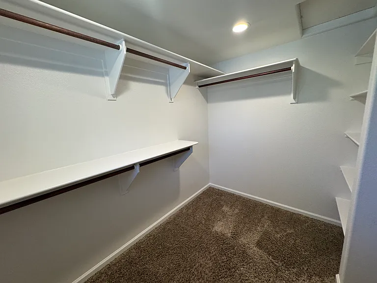 255 Circle Dr — Photo 14