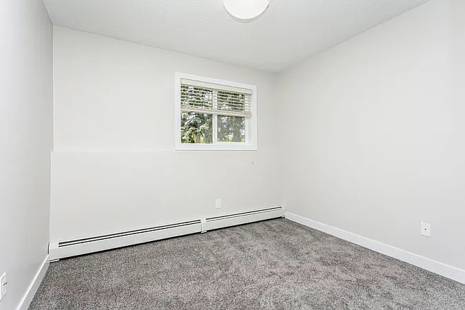 Heatheridge Estates Apartments Edmonton — Photo 4