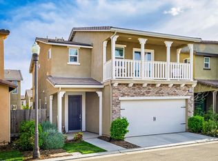 6283 E Overlook Way, Fresno, CA 93727