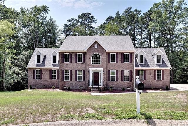 1st image of 5208 Scenic Ct