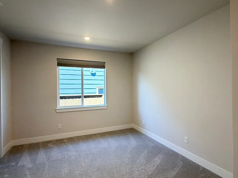 3702 NE Suchy St — Photo 30