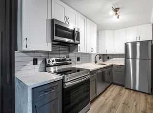 2809 E Los Felices Cir SUITE 212, Palm Springs, CA 92262