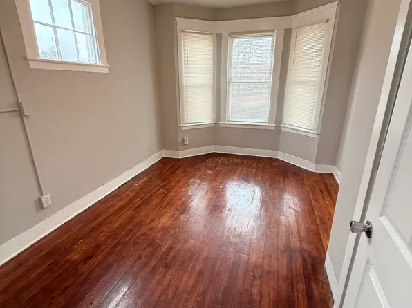 121 Orchard St #2, New Haven, CT 06519