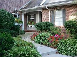 3rd image of 3341 Deer Lake Dr