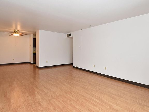 4th image of 5253 North Lovers Lane ROAD #219