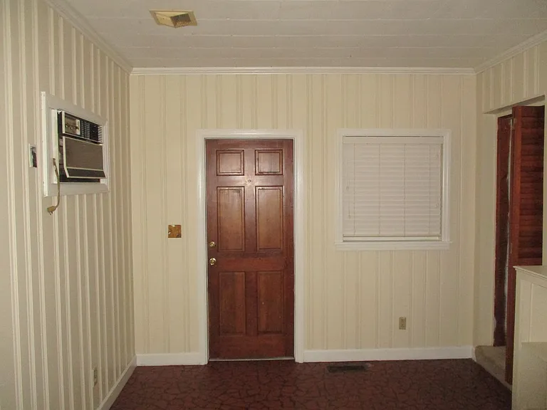 1020 Edgewater Dr — Photo 24