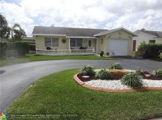 9104 NW 81st Pl, Tamarac, FL 33321