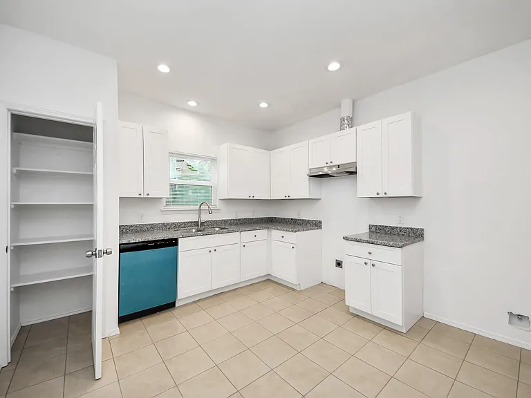9210 Wheatley St — Photo 24