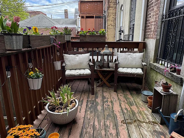 164 Harrison Ave #2 — Photo 37