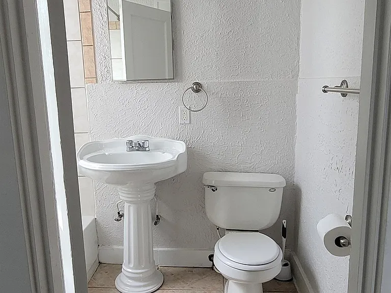 407 S Melville Ave #11 — Photo 7