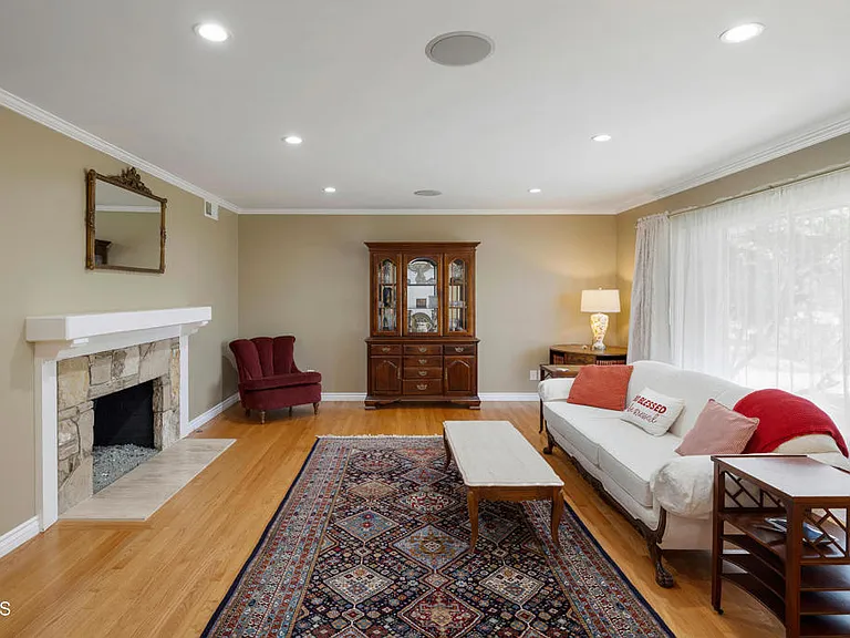 142 W Santa Anita Ter — Photo 5