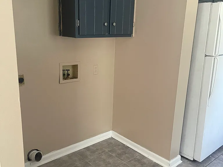 303 Schley St — Photo 10