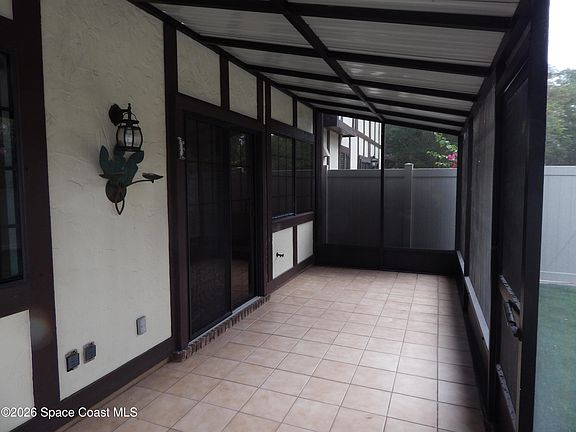 5th image of 865 Greenwood Manor Cir #5-F