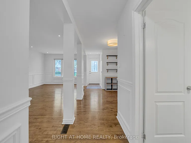 41 Monarchdale Ave — Photo 20