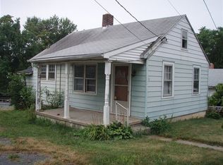 11 McCann Ave, Cockeysville, MD 21030