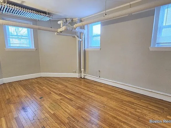 18 Day St APT B2, Somerville, MA 02144