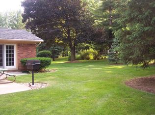 118 Randolph Rd, Rochester Hills, MI 48309