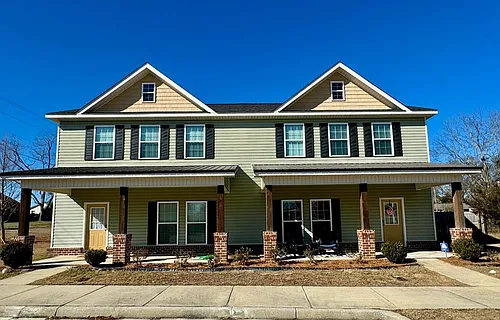 1402 Park St Photo 1