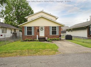 2005 Wilson Ave, Saint Albans, WV 25177