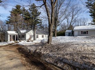 29 Grandview Rd, Bow, NH 03304