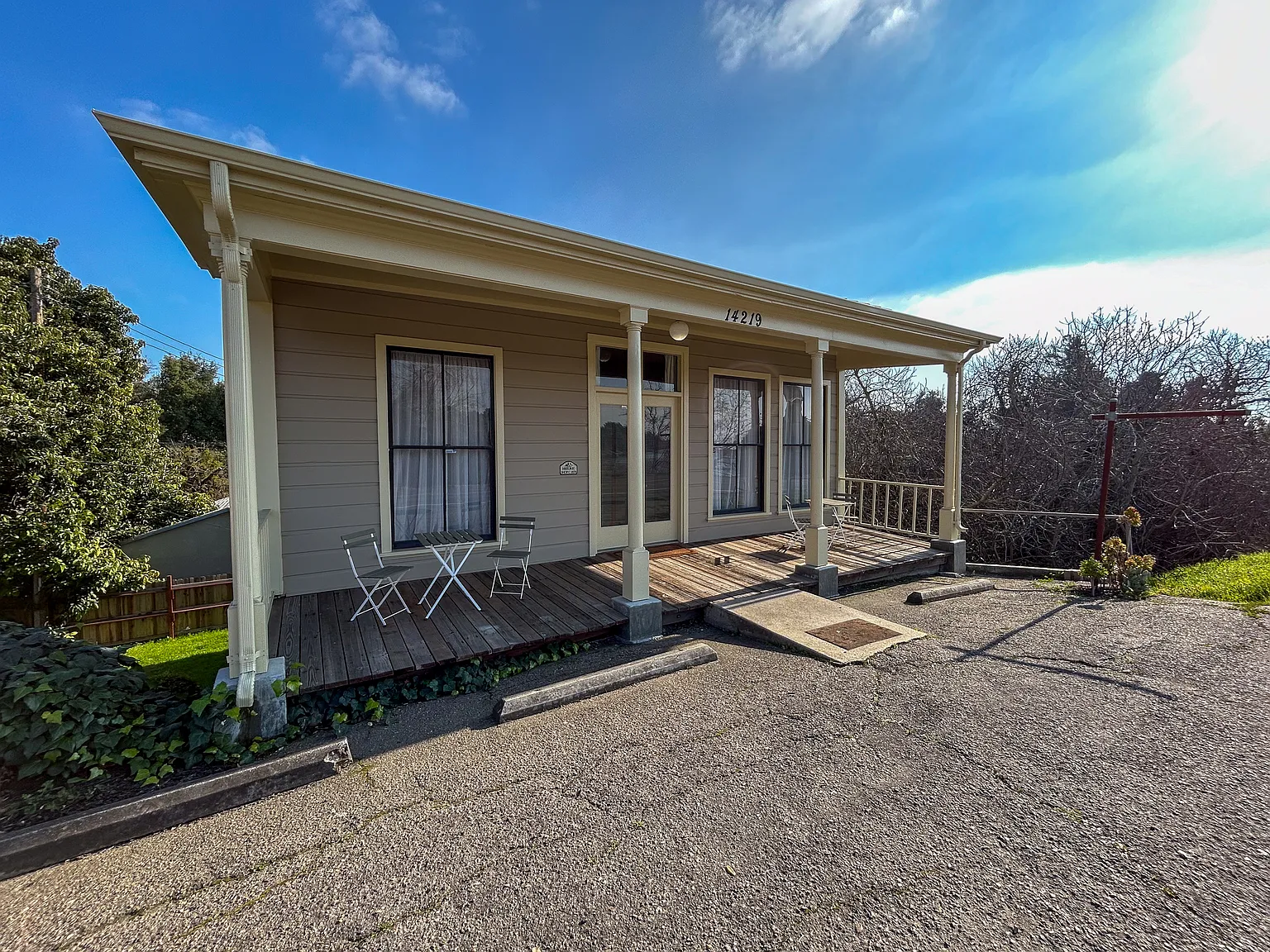 1 bed, 1200 sqft, $1,675 — Photo 4